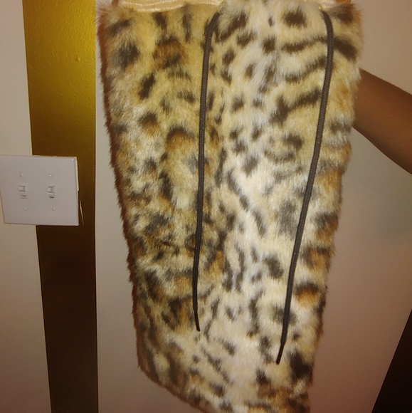 NWOT Boot covers/leg warmers - Picture 2 of 4